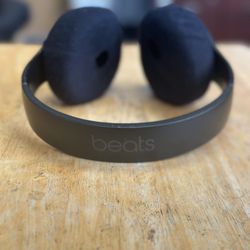 Wireless Headphones: Beats Studio 3 w/ Ear Muff