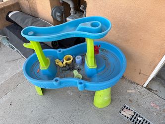 Water table FREE