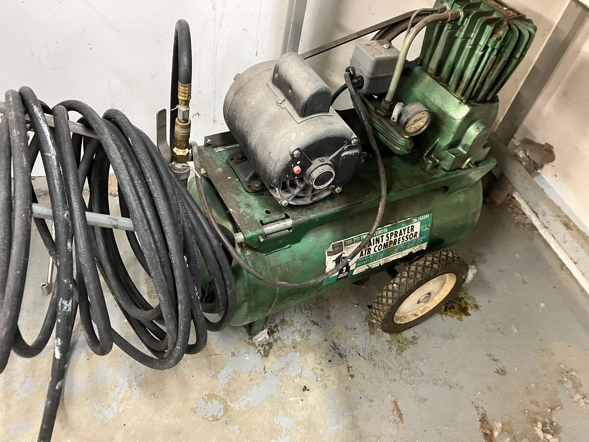 Air compressor