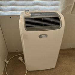 PORTABLE AC UNIT!! 