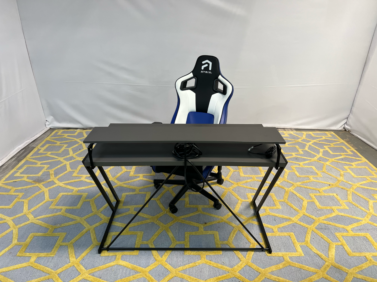 ( Delivery Available ) Atrix Gaming Chair and Desk