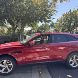 2018 Jaguar F-Pace