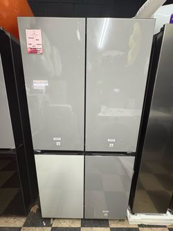 Samsung Bespoke 4-Door Flex Refrigerator