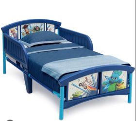 Toy Story bed frame  not free read description !!