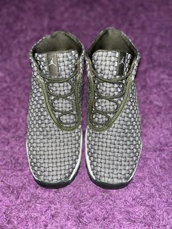 Air Jordan Future Olive Green 7y