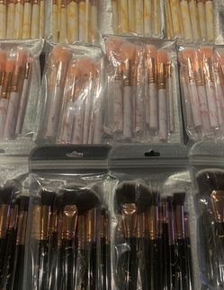 Makeup Brushes