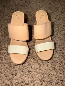 Wedge sandals size 7