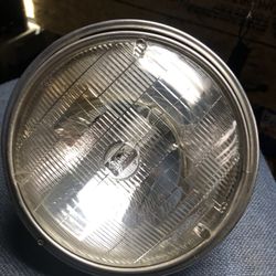 33100.(contact info removed) Honda CB550 Headlight