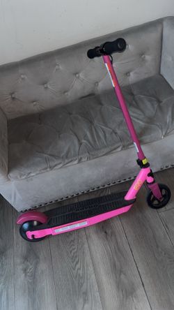 Razor electric scooter