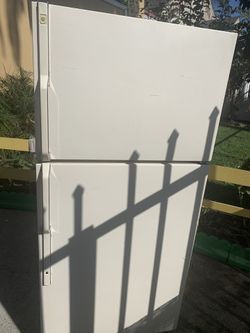 Refrigerator for sale