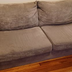 Full Size Sofa Couch Used But Sturdy Frame - Use Or Fix It Up!