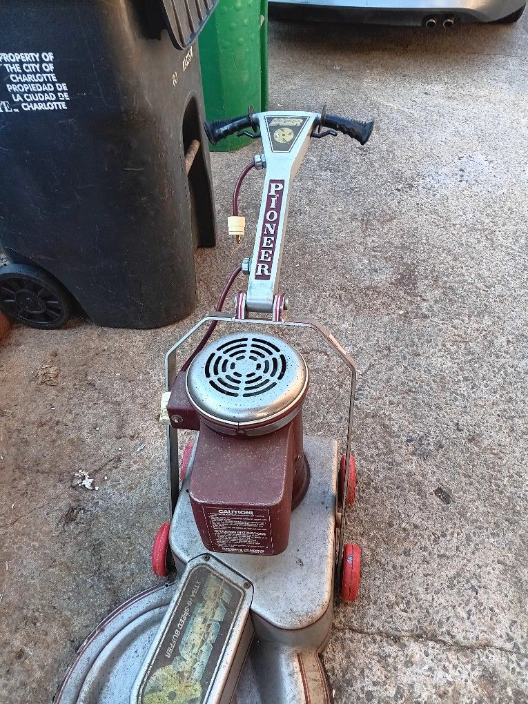 Antique Buffer