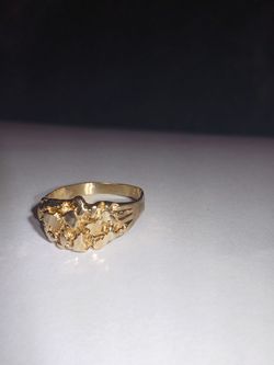 Gold ring