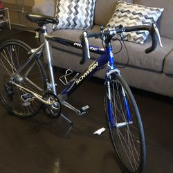 Schwinn Road Bike (Blue/ Silver/White)