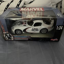 Punisher Dodge Viper Model Car 1:24 Marvel