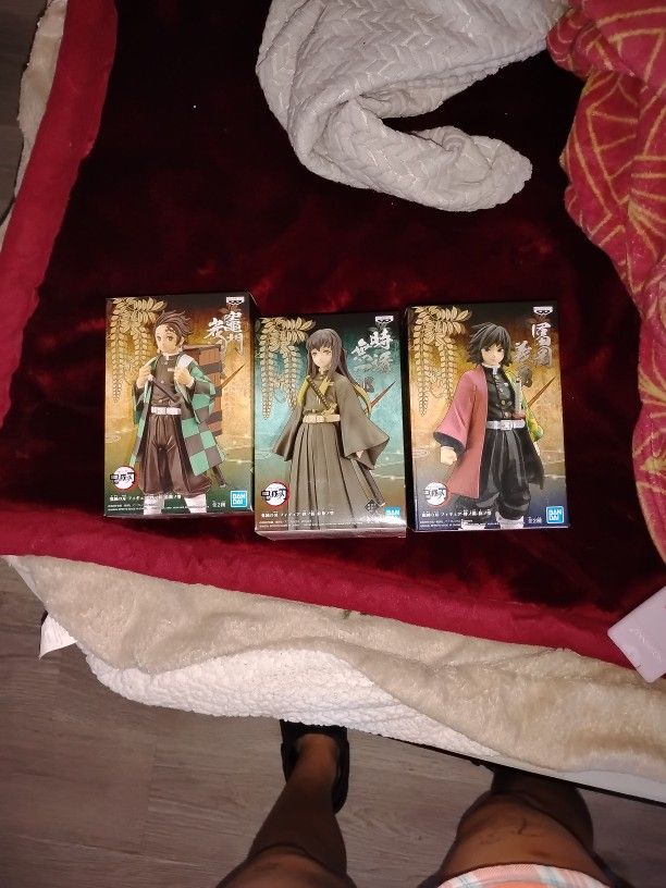 Demon Slayer Figures