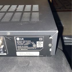 LG Dvd surround sound receiver with built in amplifier