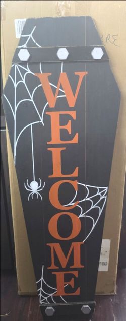 Halloween Coffin Welcome Sign