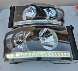 06-08 Dodge Ram LED DRL Headlights
Luces Micas Calaveras Faros Faroles Focos Headlamps