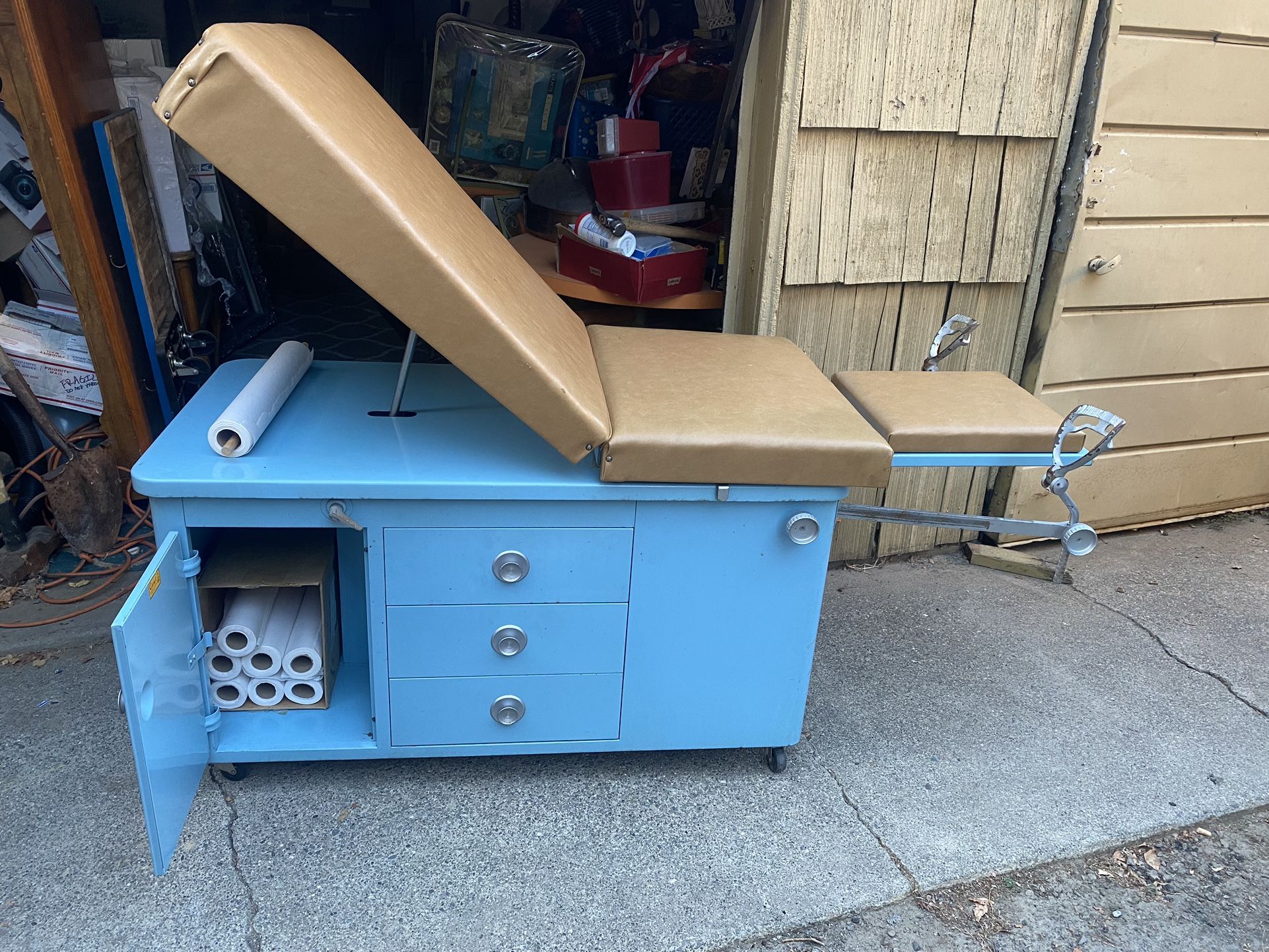 1950’s Abco/Coronet Medical Clinical Exam Table w/ Stirrups and Drawers!