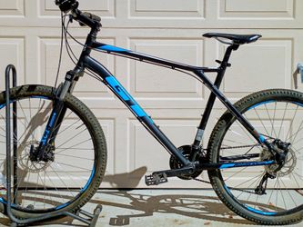 27.5 inch GT Aggressor mountain bike