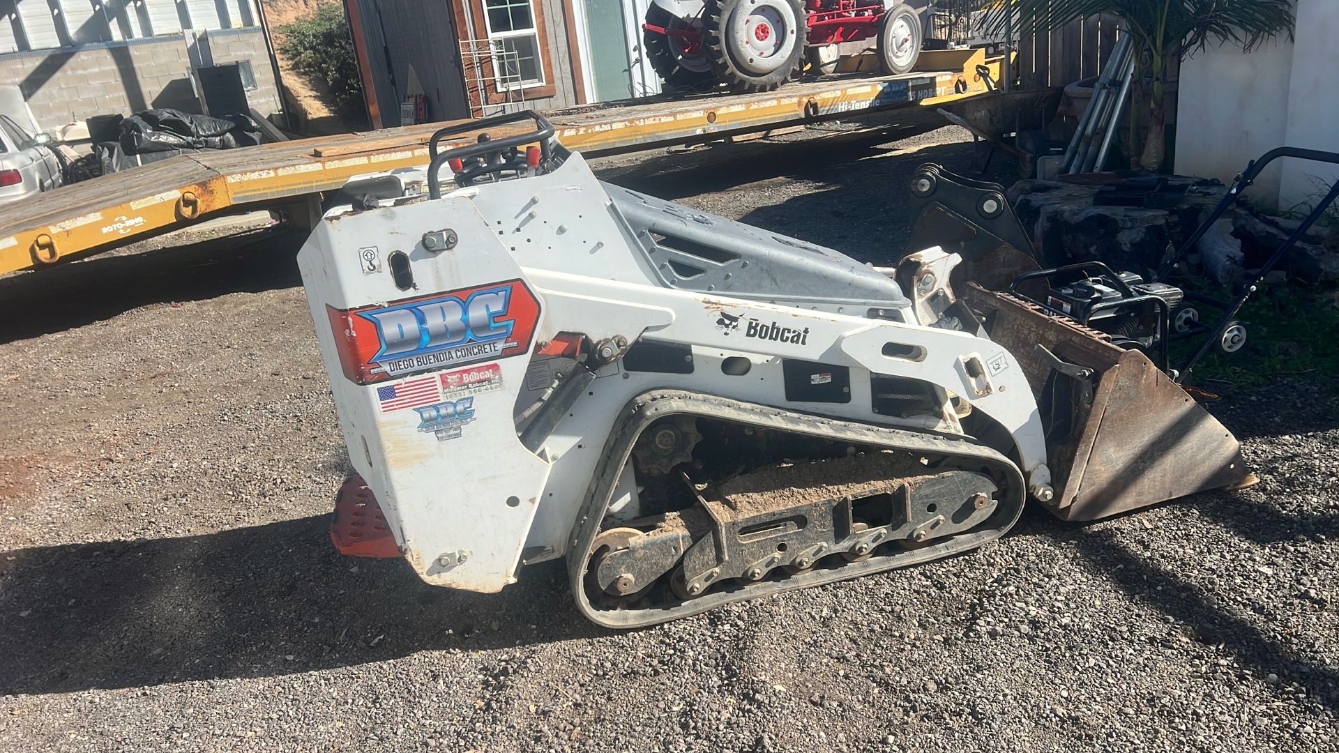 Bobcat Mt100 With Attachments