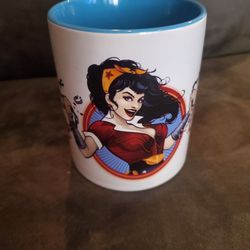 DC Universe Bombshells Wonder Woman Ceramic Mug