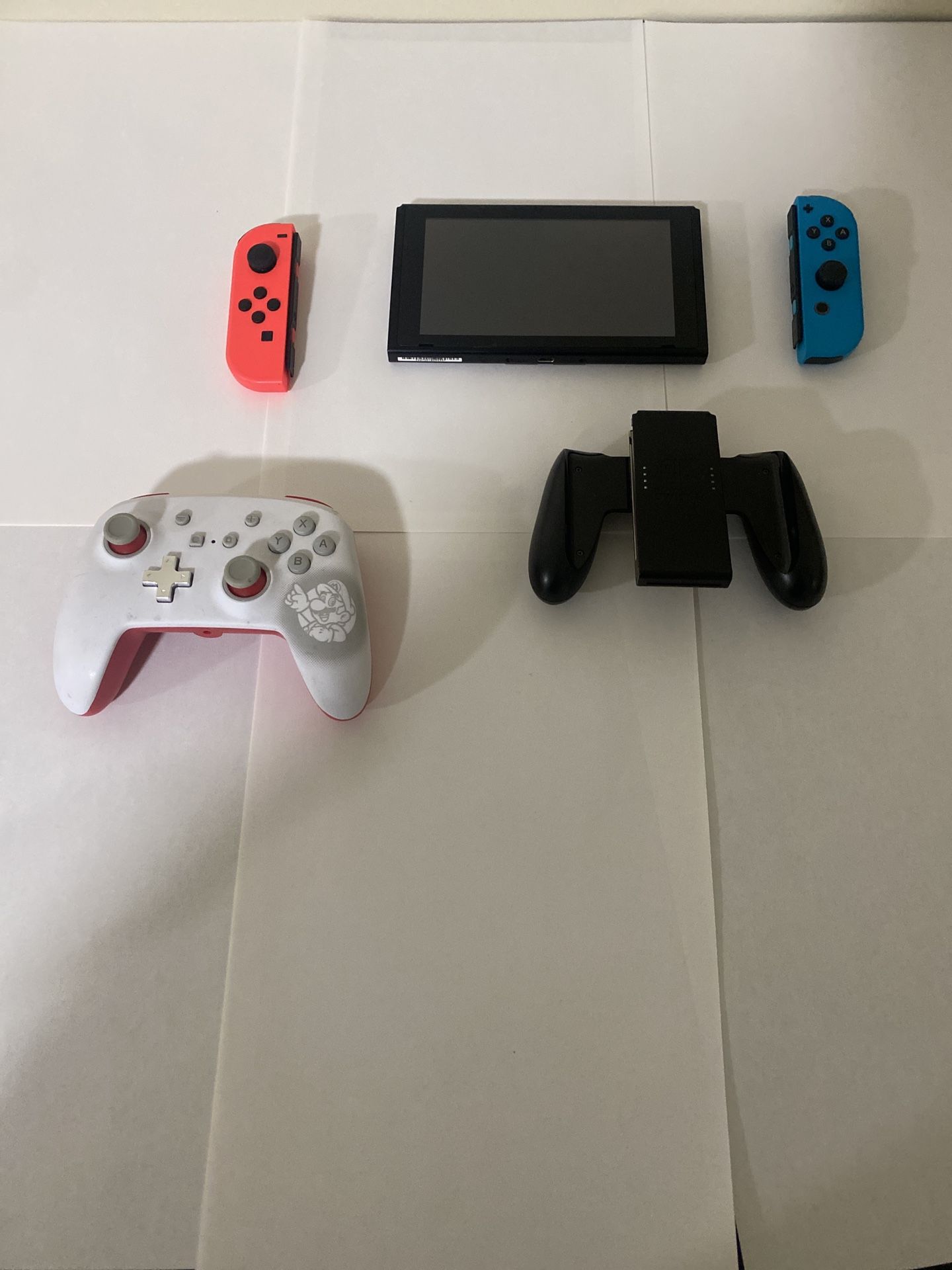 Nintendo Switch bundle – Neon Red/Blue – Fully Loaded With Games – Works Perfect – Clean