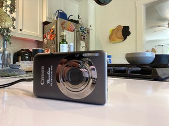 Canon Powershot ELPHI 100 HS
