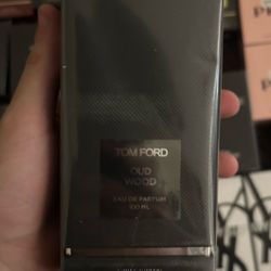 Tom Ford Oud wood