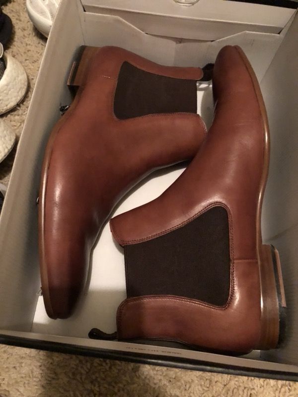 Aldo Real leather and wood chelsie boots