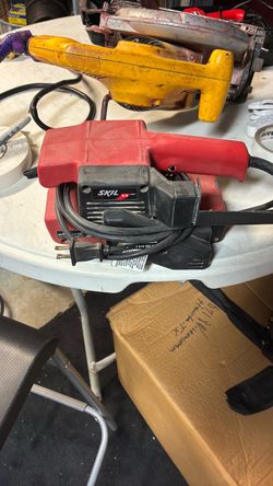 Skil belt sander
