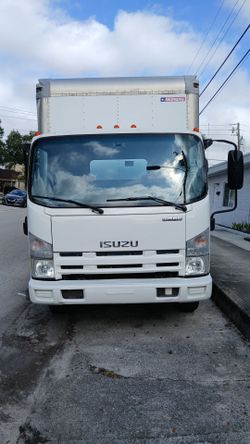 Isuzu NPR, 2017, Box truck 16 feet