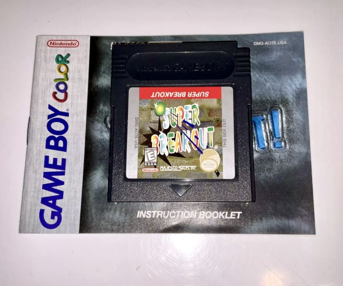 Super Breakou - Nintendo Game Boy Color & Instruction Book
