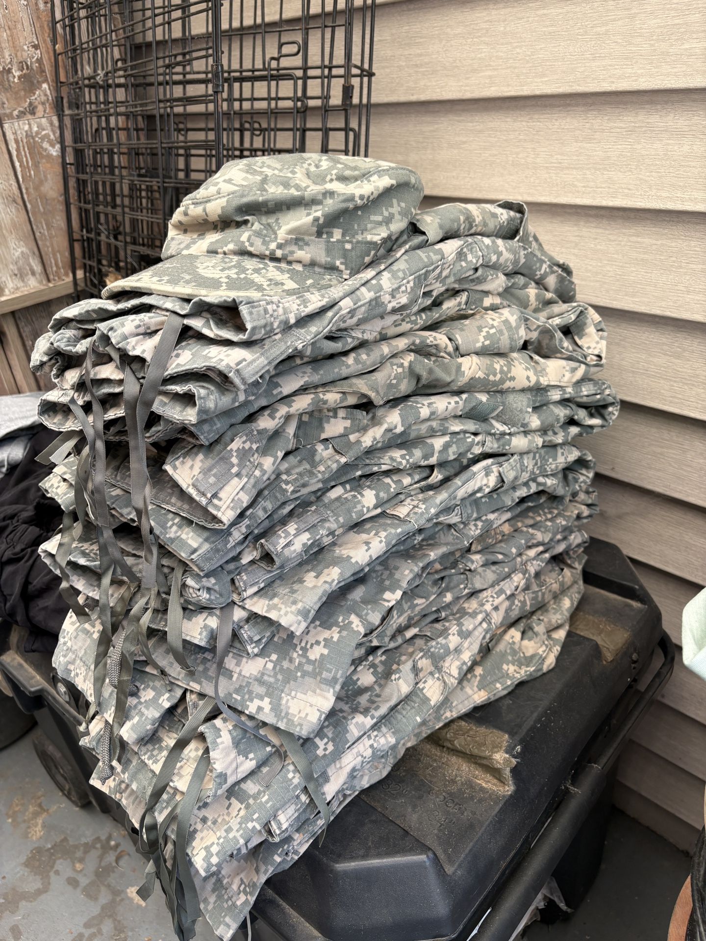Army Uniforms