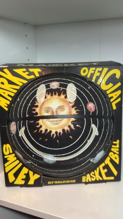 Market Smiley Official Basketball 29.5"