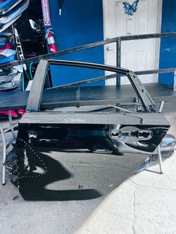 Honda accord 2018-2022 left driver side rear door Oem
