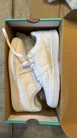 Nike size 9 Women’s