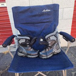 Snow Boots 