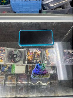 Nintendo 2DS XL With Charger $260 Gamehogs 11am-7pm