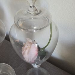 Glass decor