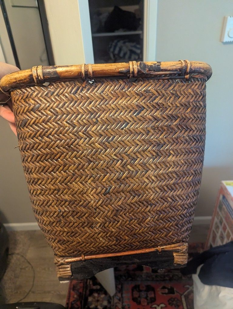Wicker Trash Bin
