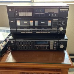 Sanyo Stereo System and Tape Deck 