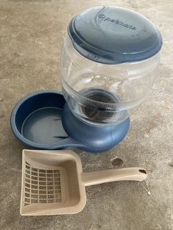 Permate Pet Feeder
