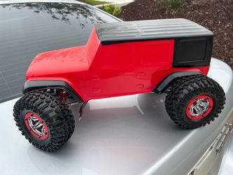 RC Rock Crawler Jeep Red and Black 1/10 scale