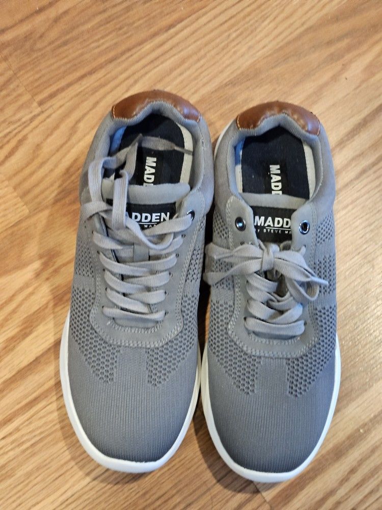 Steve Madan Shoe Size 8