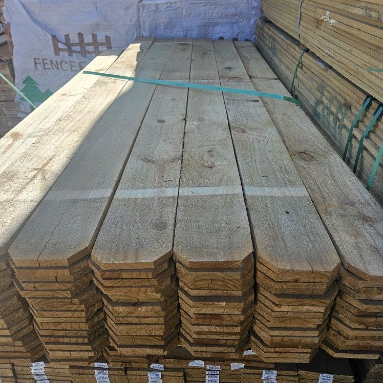 💥1x6x8 Pressure Treated Fence Pickets! Piquetes De Madera Verde💥