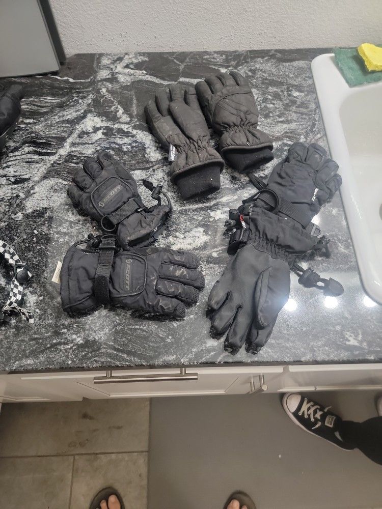 Gloves