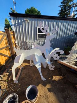 Life size wood Deer
2 for $120
Huge Reindeer