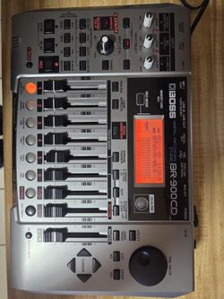BOSS BR-900CD Digital Mini Studio Recorder